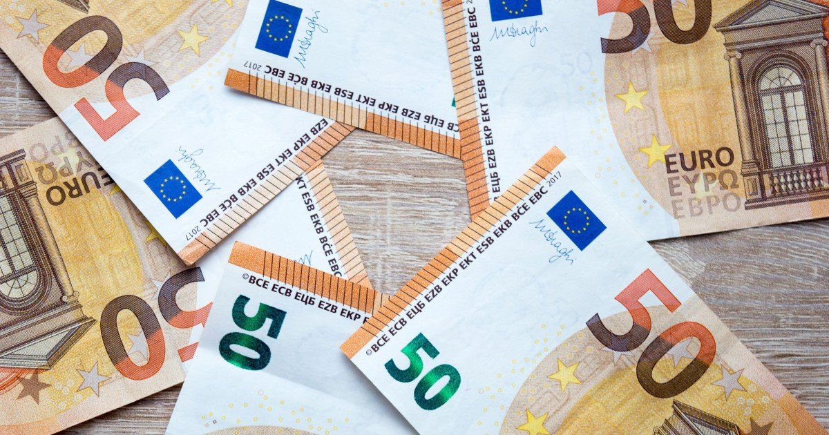 What Is Monetary Policy and How Does It Work? A Complete Guide