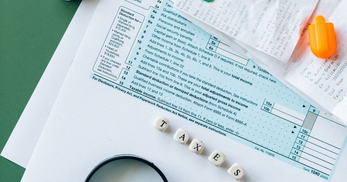 What Is a Tax Credit and How Is It Different From a Deduction?
